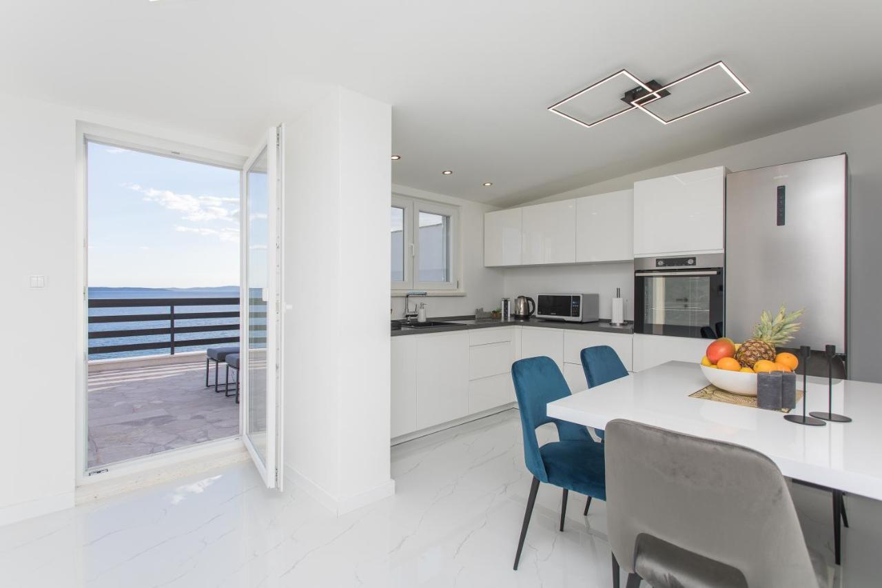 Apartment Gold Подстрана Экстерьер фото